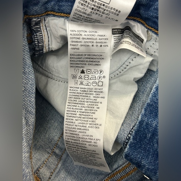 Levi’s Premium Denim Wedgie Button Fly High Rise Distressed Raw Hem Jeans - Picture 10 of 13